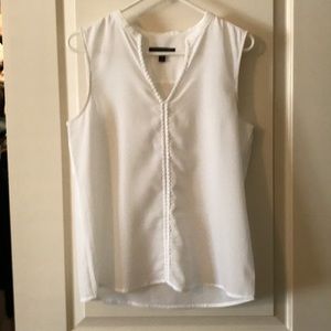 Sleeveless top